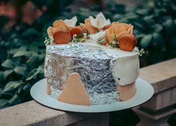 Every baker (and sweet tooth) should be aware of the following cake types: