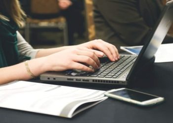 A Student’s Guide to Writing an Essay in a Hurry