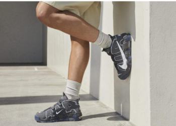 4 Modish Sneakers Females Must Wear