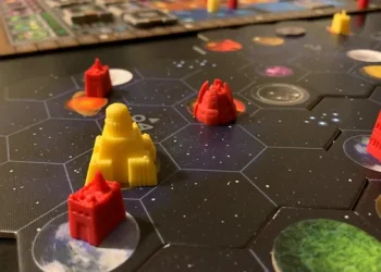 Online Table Game vs. Land-Based Table Game: A Comparative Analysis