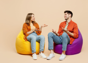 The Great Bedding Debate: Do You Need a Top Sheet?