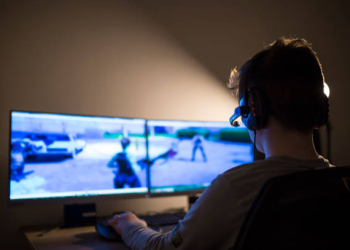 Why People Enjoy Digital Spinning Games: Psychological Perspectives